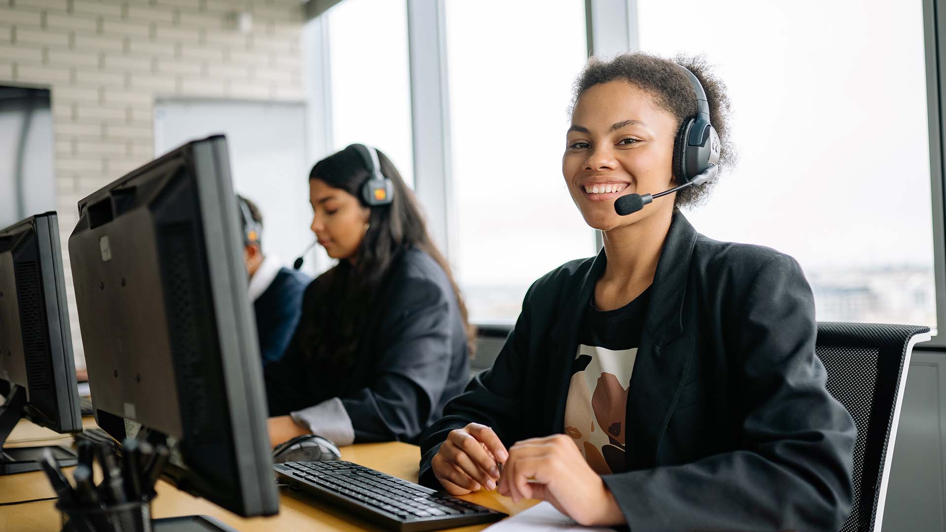 The best crm software customer success team in call center