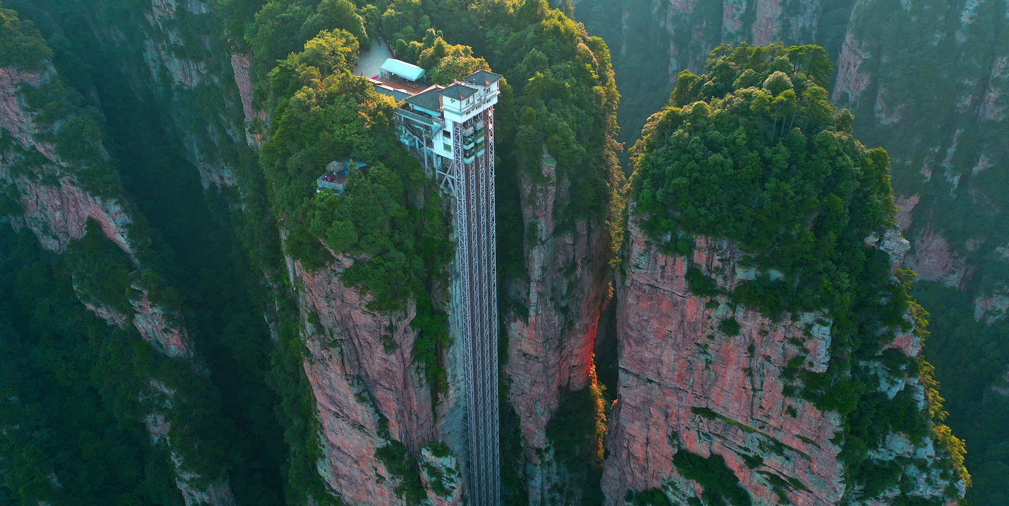 bailong-sky-ladder-with-a-vertical-height