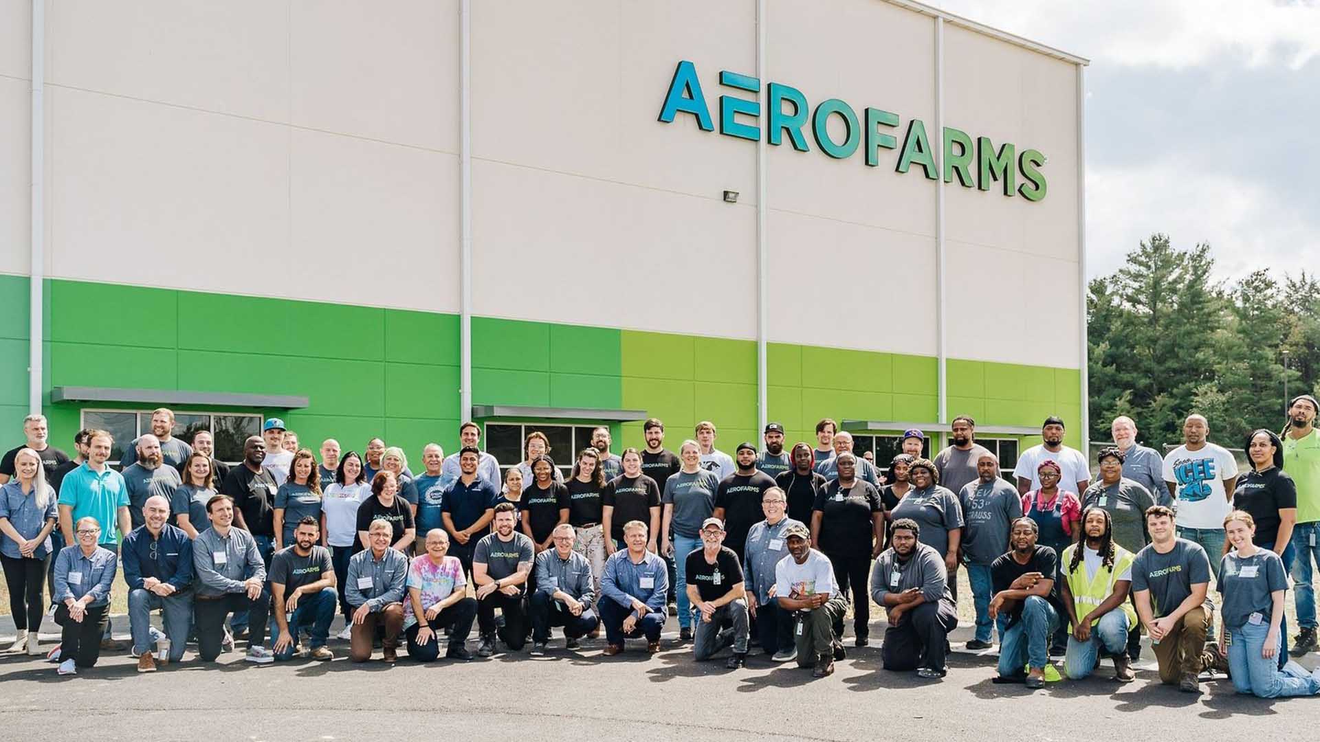 Aero Farms-worlds-largest-indoor-vertical-farm-newark