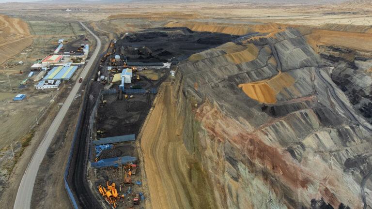 The Biggest Mines In the World_FeaturedImage