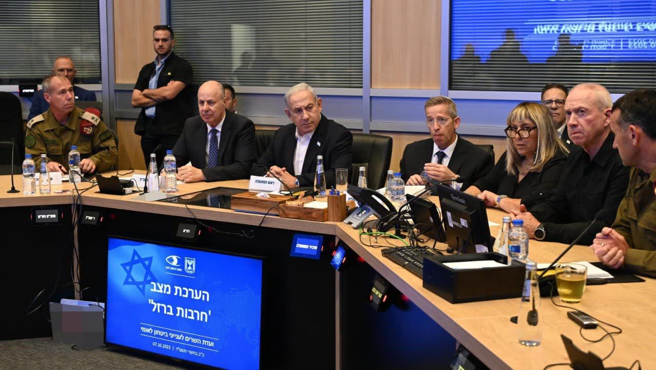 Israeli prime minister benjamin netanyahu 3rd l holds a meeting with security cabinet in tel aviv