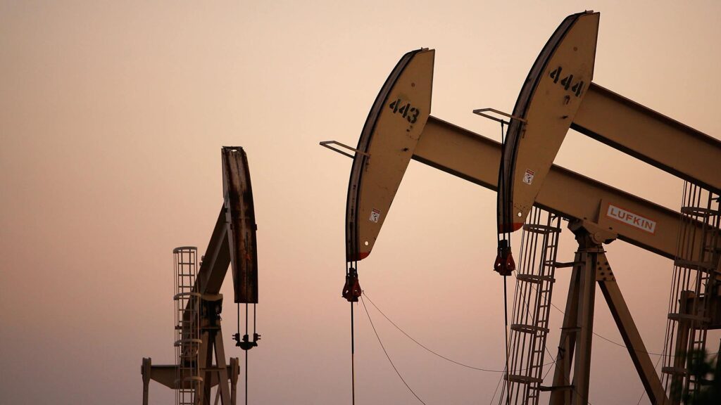 Saudi arabia to continue oil output cut