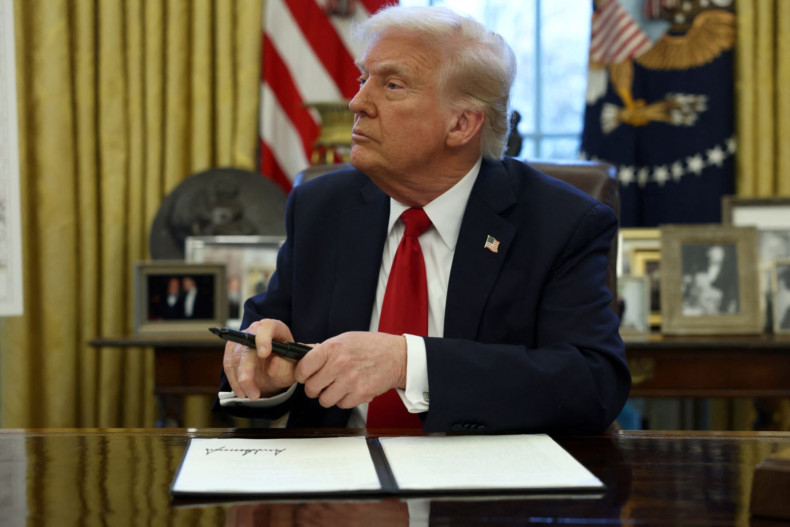 President Trump Signs Executive Order Imposing 25% Auto Tariff | Brimco Donald trump signs 25 auto tariff executive order in the oval office