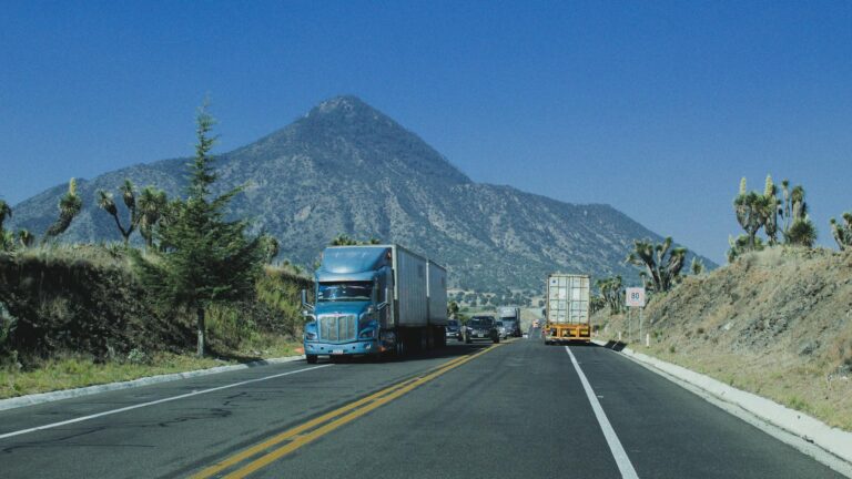 Dry van truck for your shipping