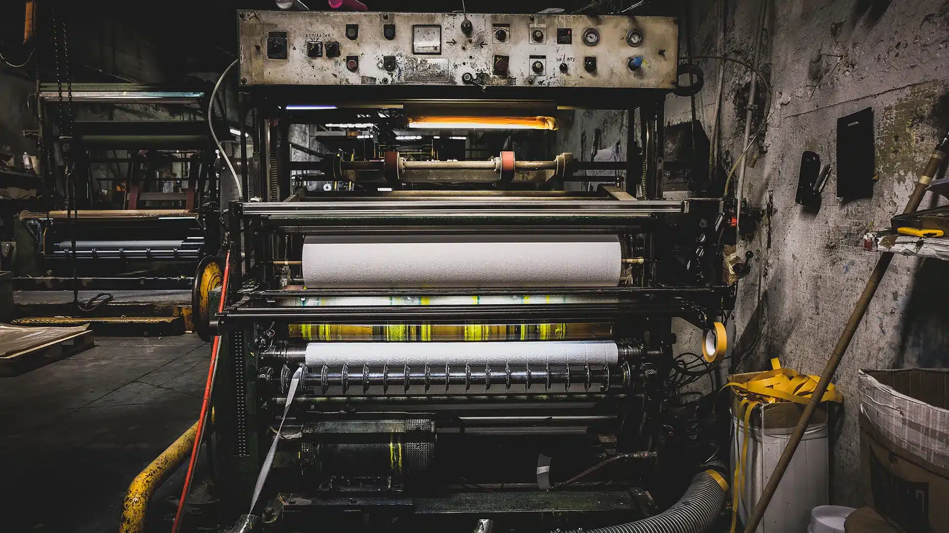 Artwork-operational Advantages of Using a Bubble Film Machine in Packaging Lines | Brimco